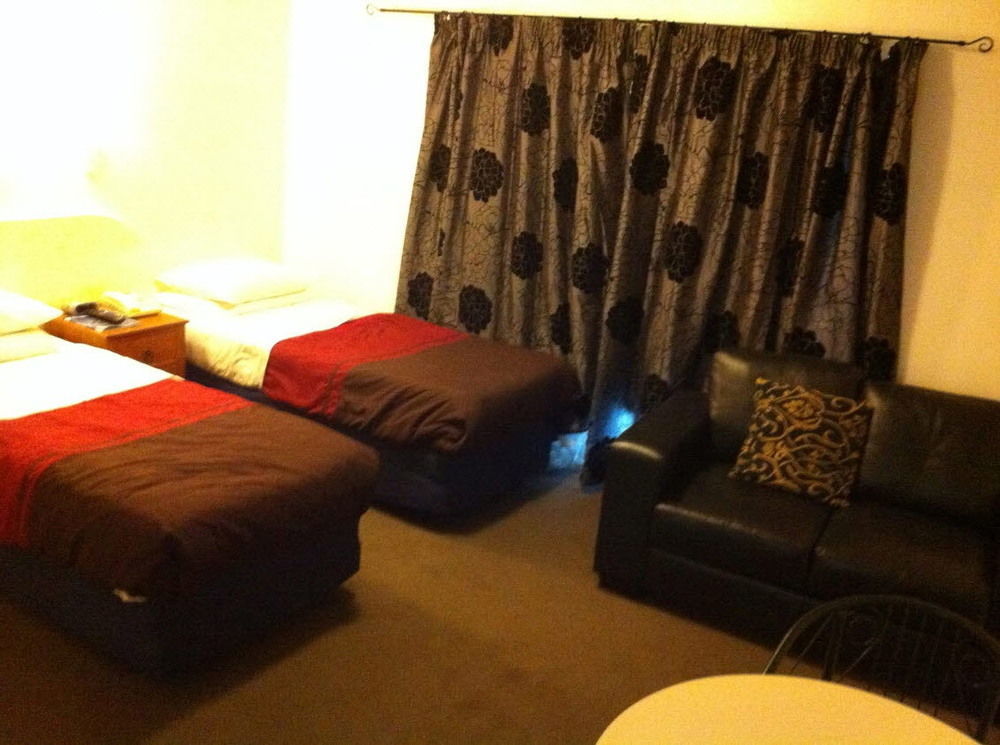 Cherry Tree Lodge Motel Крайстчърч Екстериор снимка