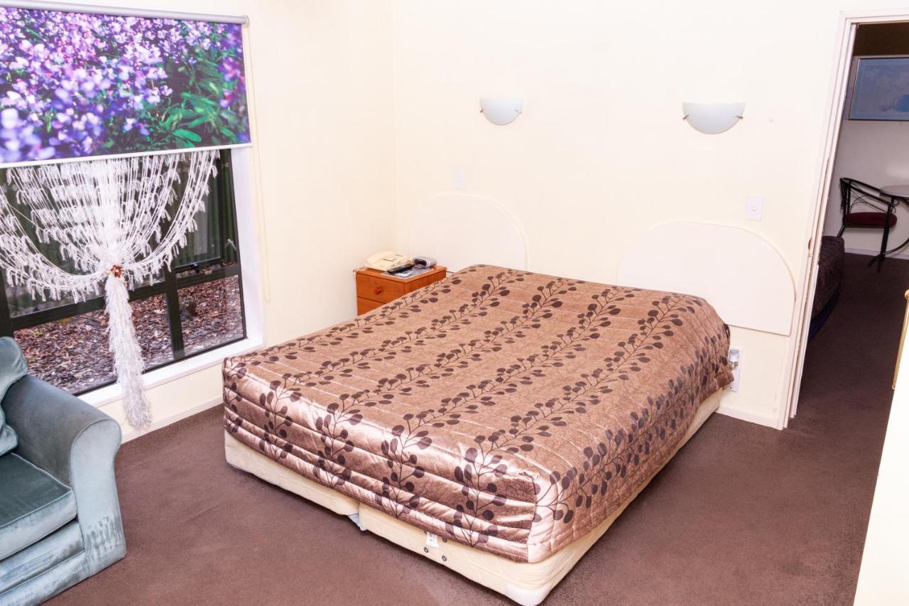 Cherry Tree Lodge Motel Крайстчърч Екстериор снимка