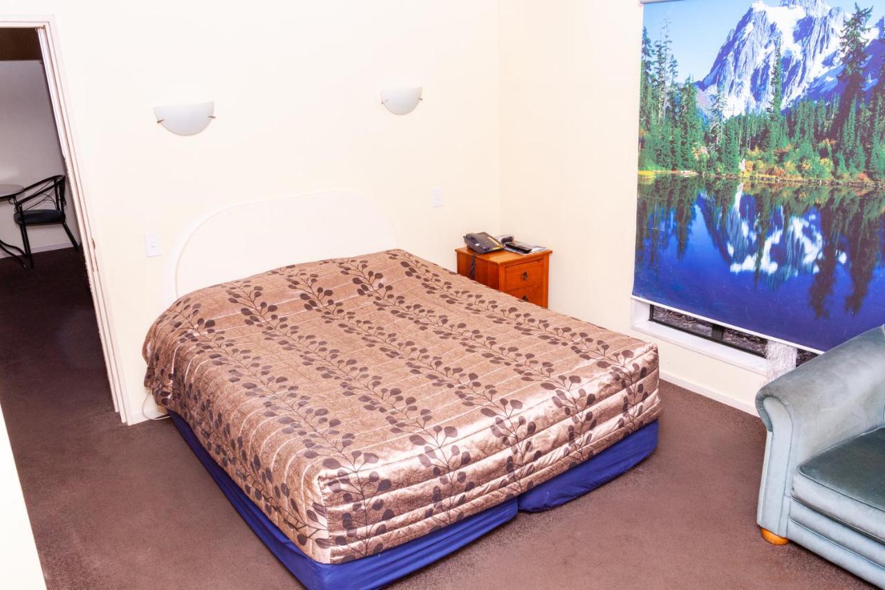 Cherry Tree Lodge Motel Крайстчърч Екстериор снимка